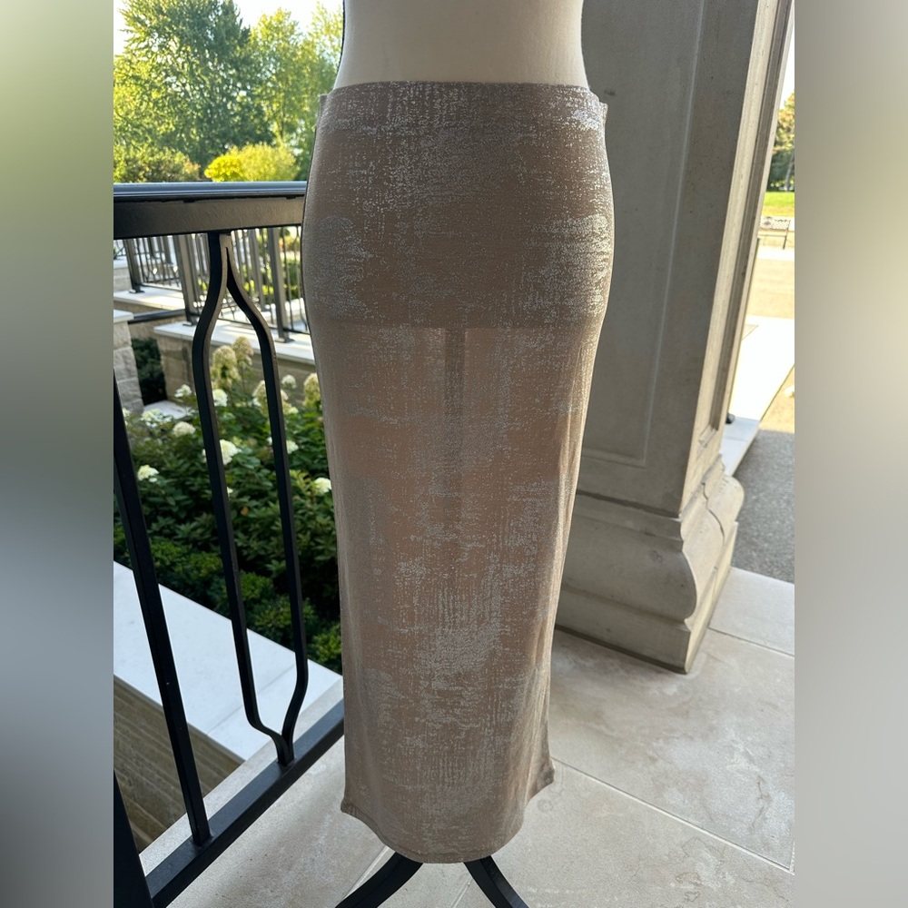 River Island NWOT Beige Silver Glitter Tank Top & Skirt Co-Ord Set (Size 8) - Picture 3 of 5